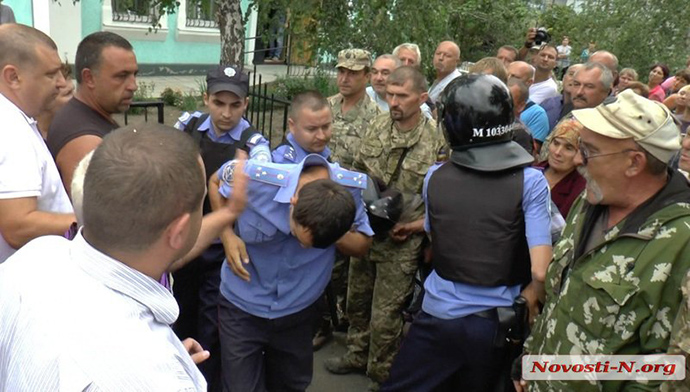 На Миколаївщині поліція до смерті забила чоловіка