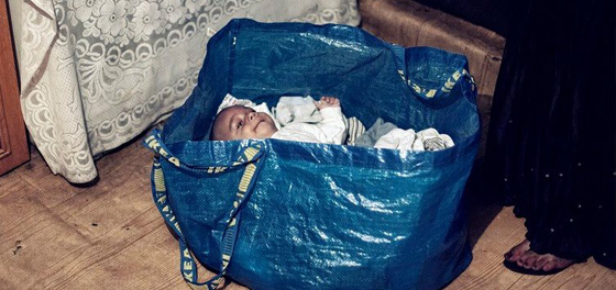 Жінка залишила немовля у камері схову