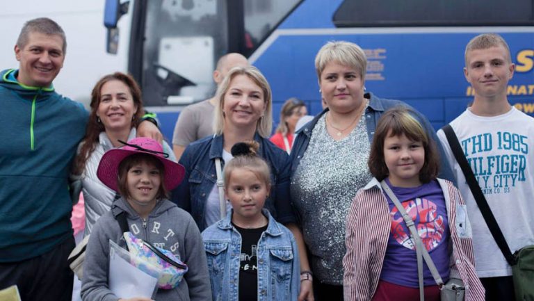 У мандрівку до Франції та Польщі поїхали діти внутрішньо переміщених осіб та учасників бойових дій з Львівщини