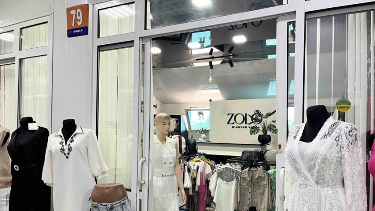 Розпродаж жіночого одягу у ТЦ «Надія», магазин №79 — знижки 50%